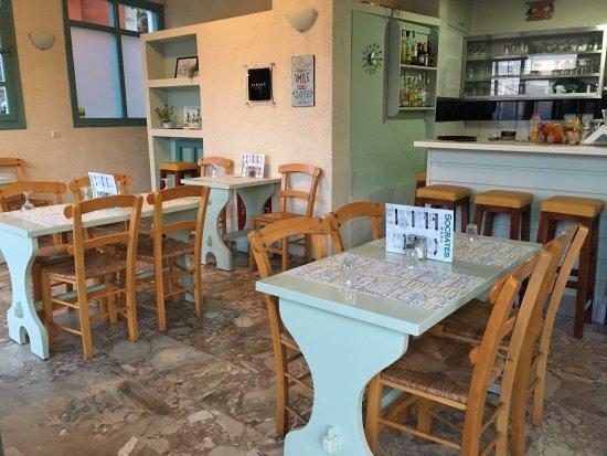 Socrates Snack Bar Cafe